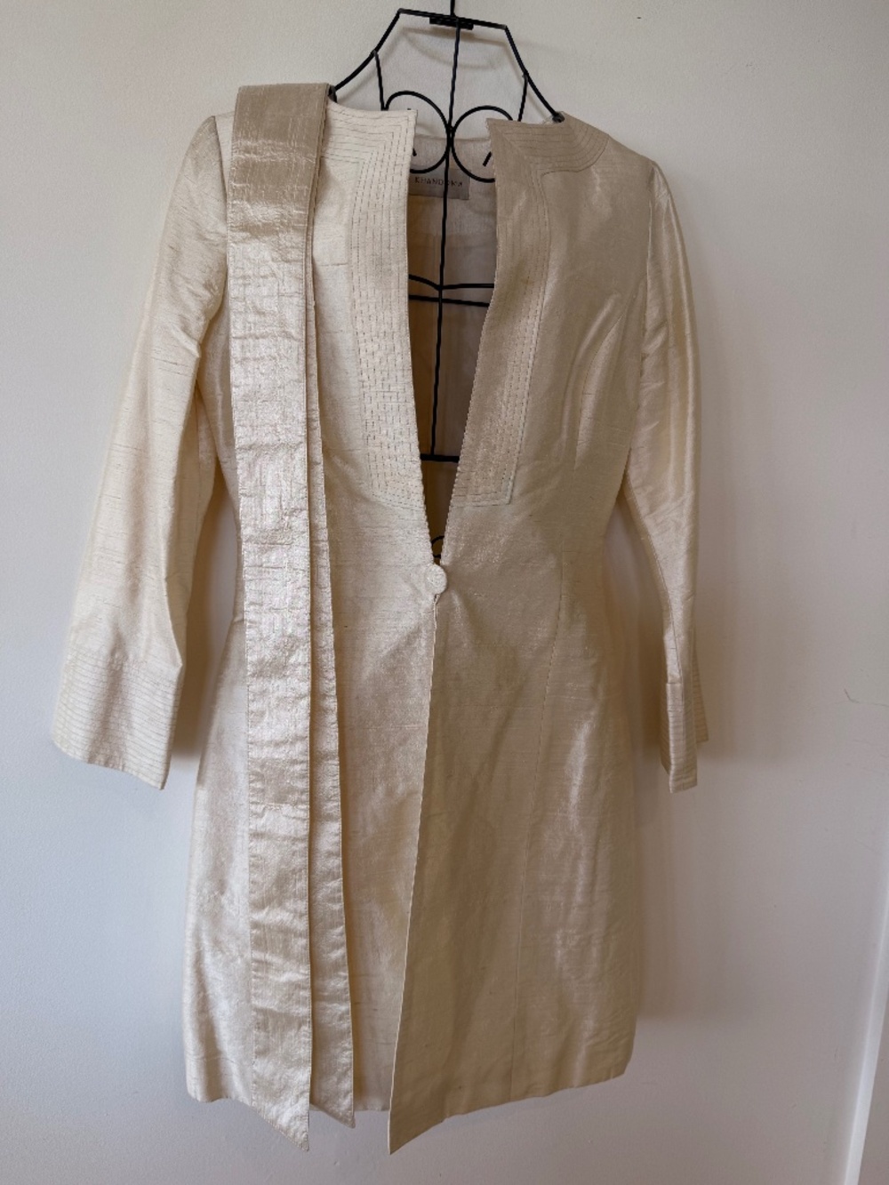 Raw Silk Mid Length Jacket - Picture 9 of 9